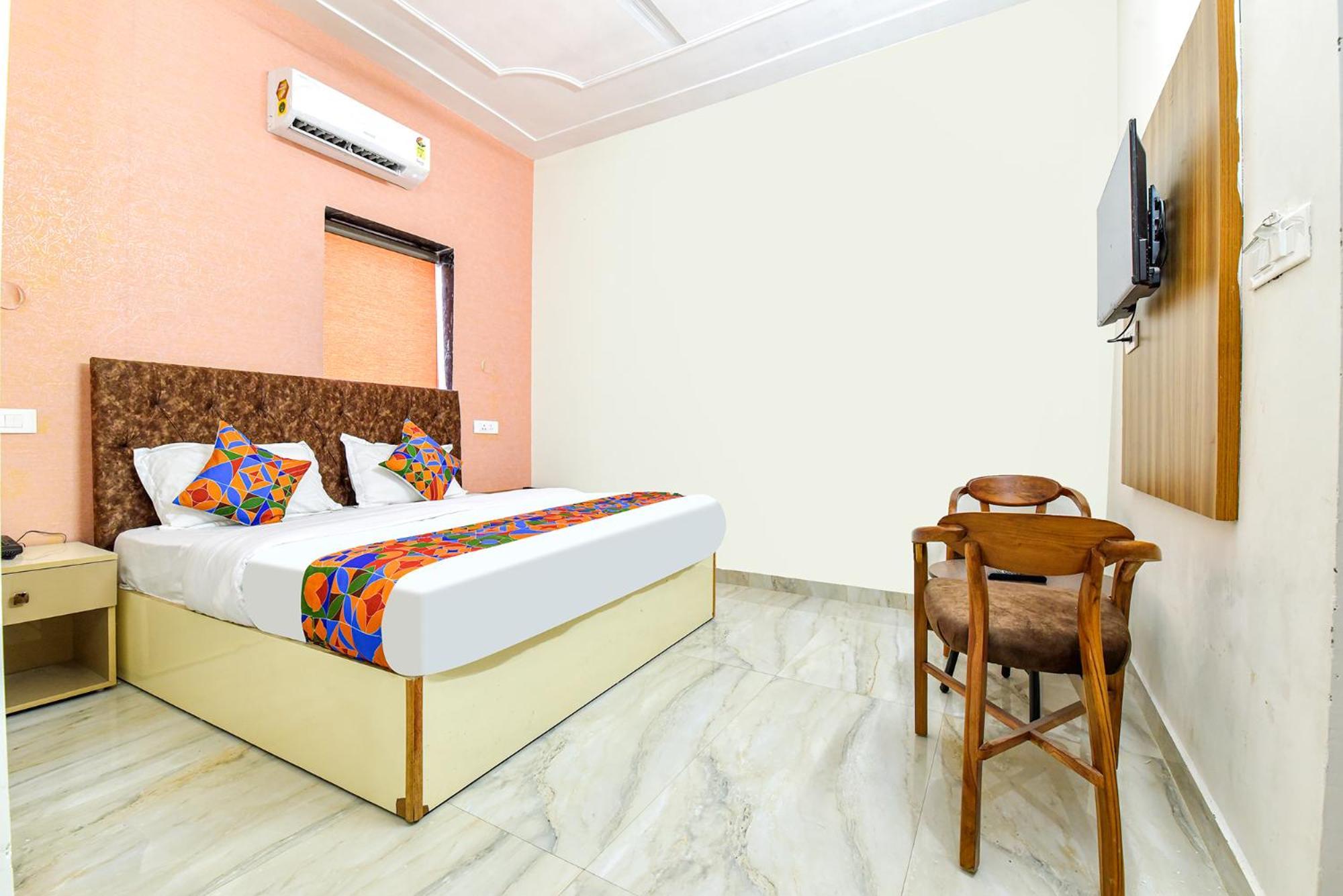 Fabhotel Prince 24 Mohali Екстериор снимка