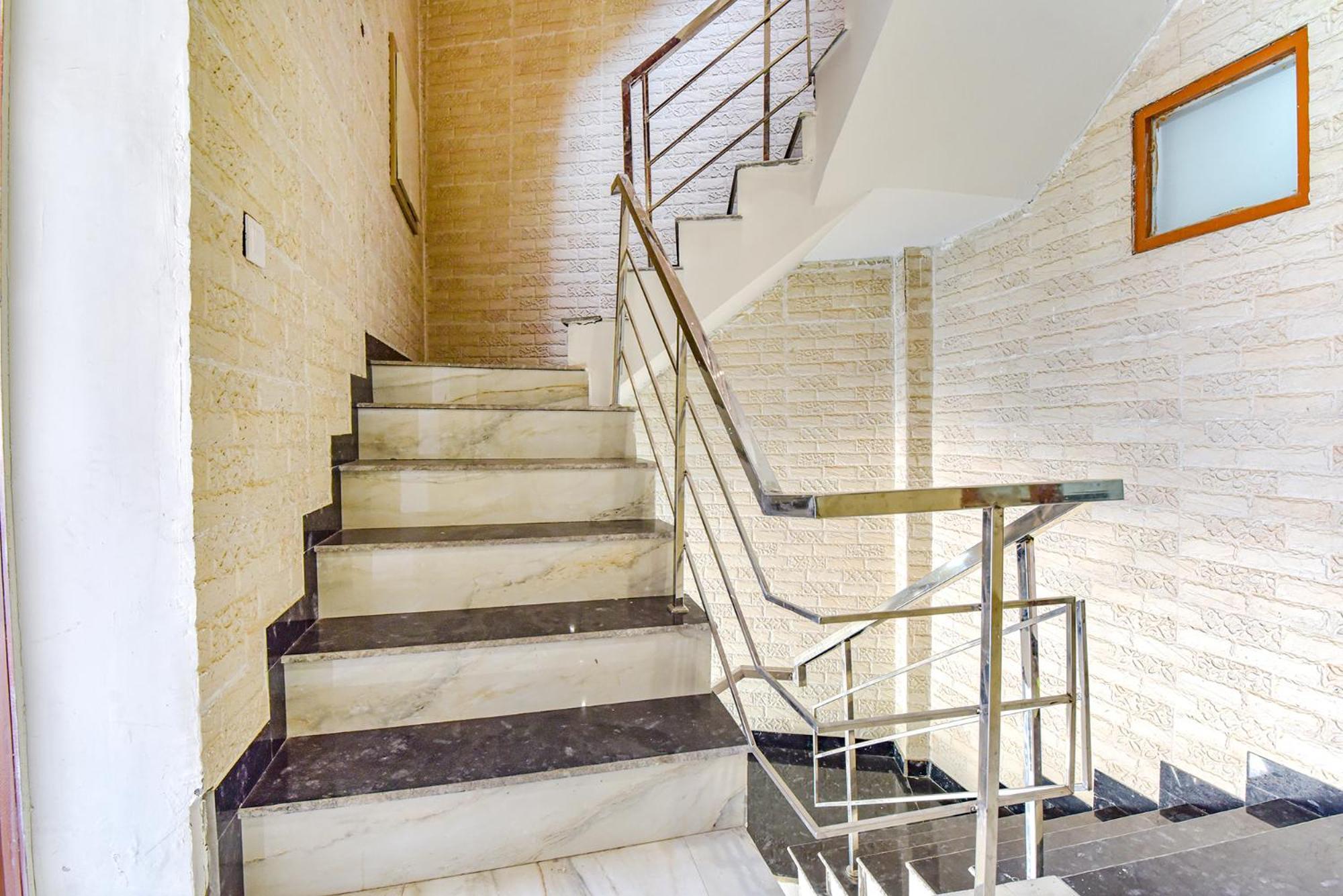 Fabhotel Prince 24 Mohali Екстериор снимка