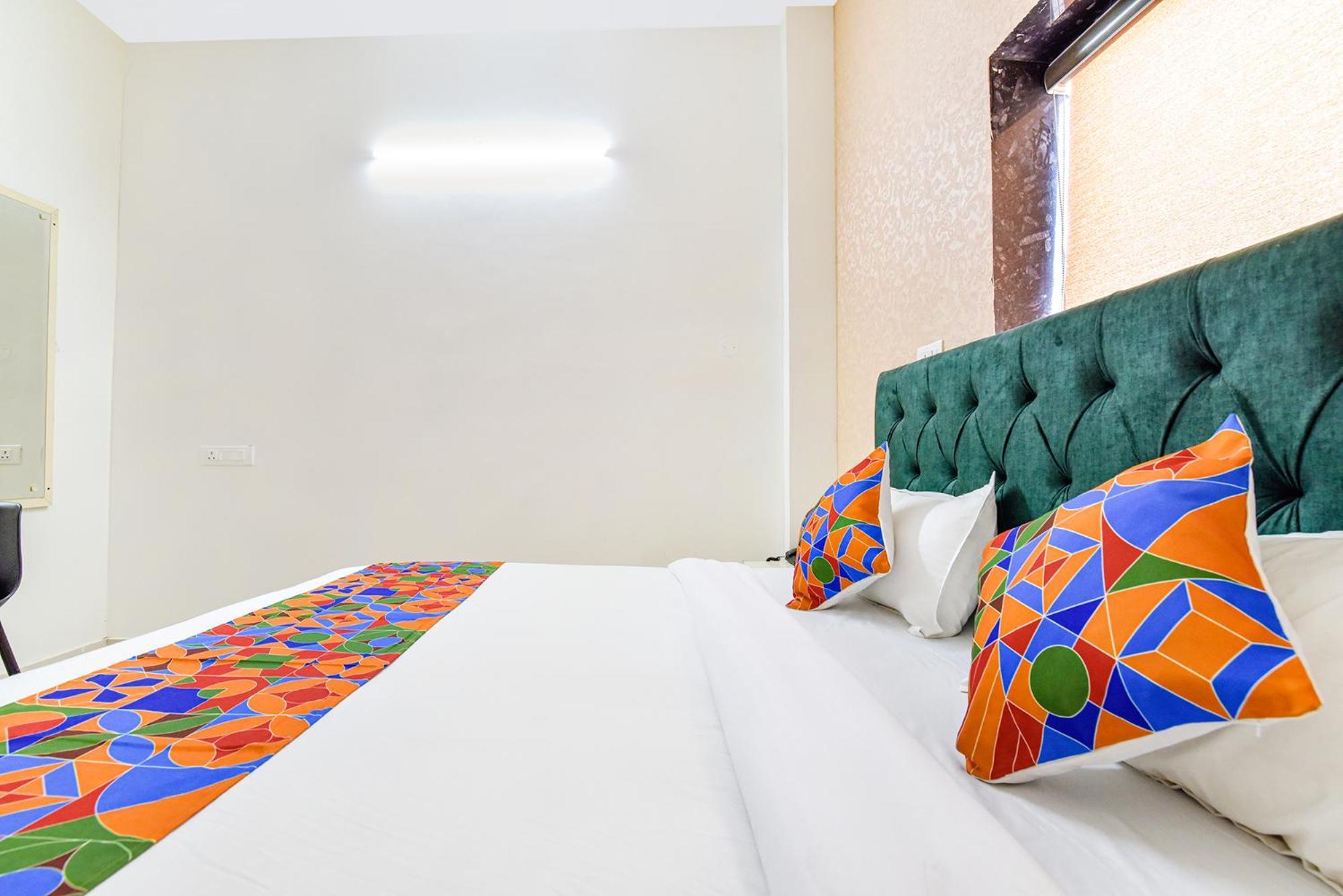 Fabhotel Prince 24 Mohali Екстериор снимка
