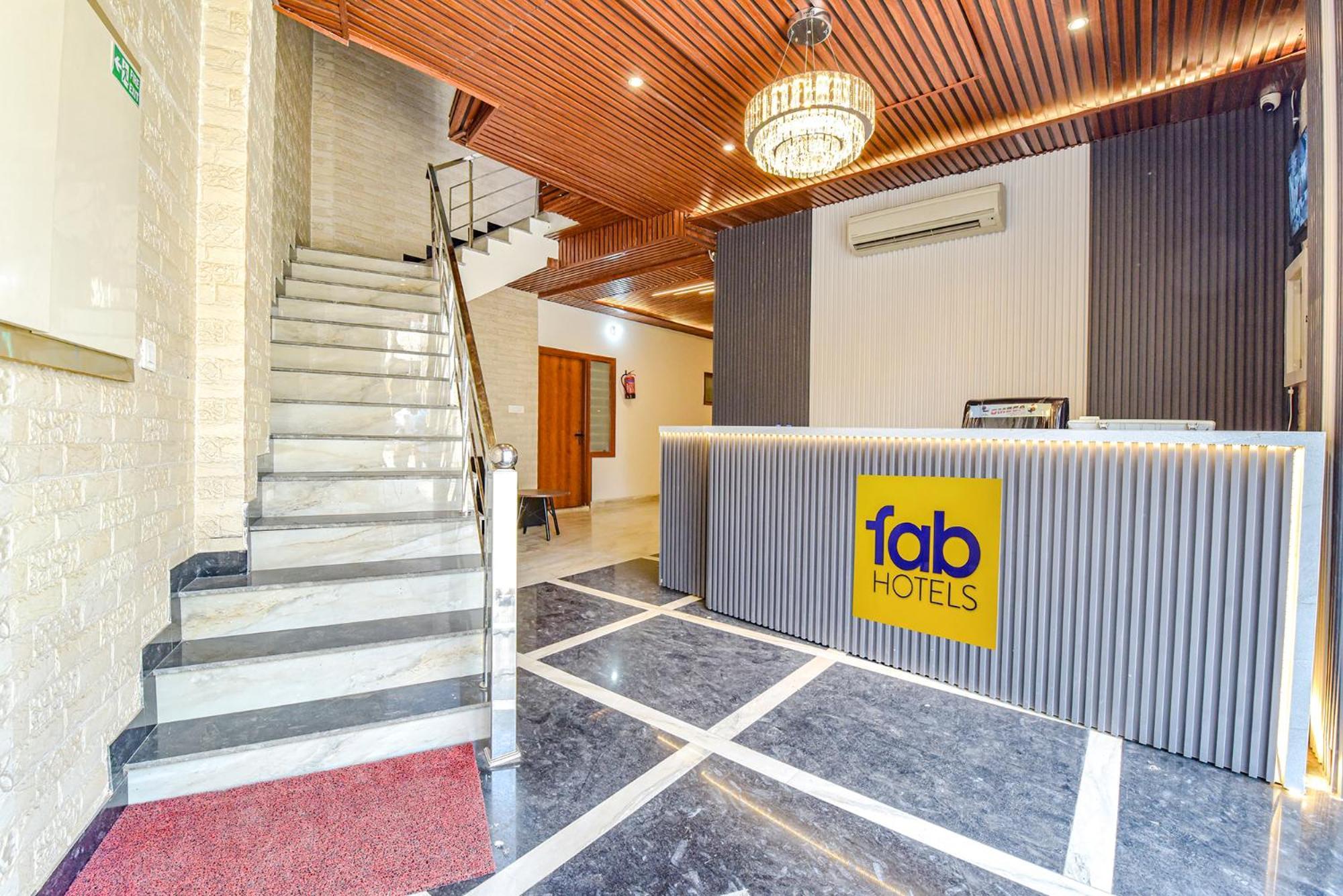 Fabhotel Prince 24 Mohali Екстериор снимка