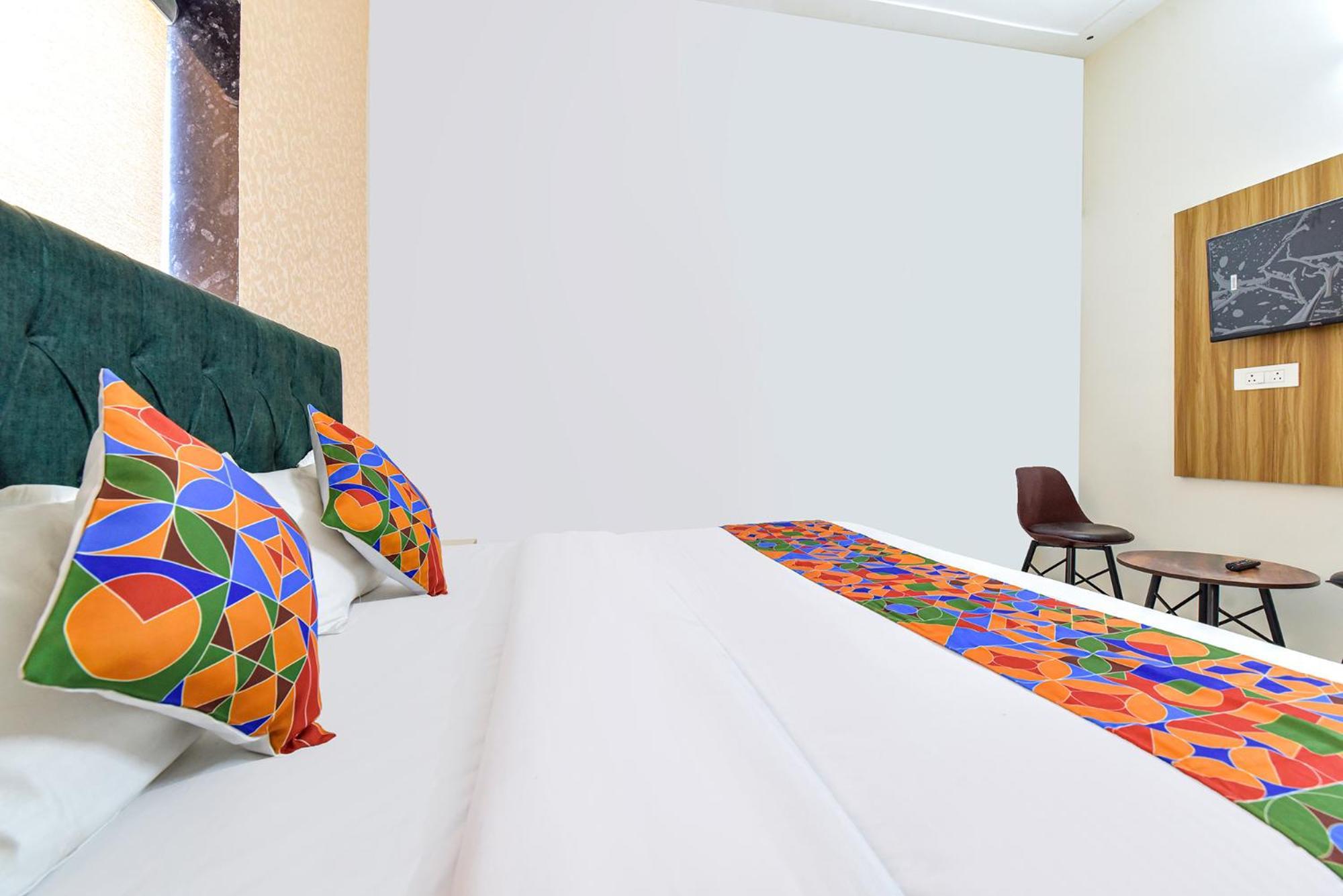 Fabhotel Prince 24 Mohali Екстериор снимка